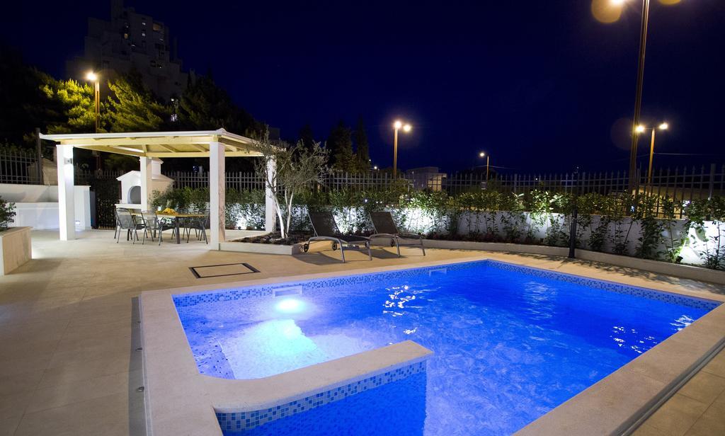 Luxury Apartment สปลิท ภายนอก รูปภาพ