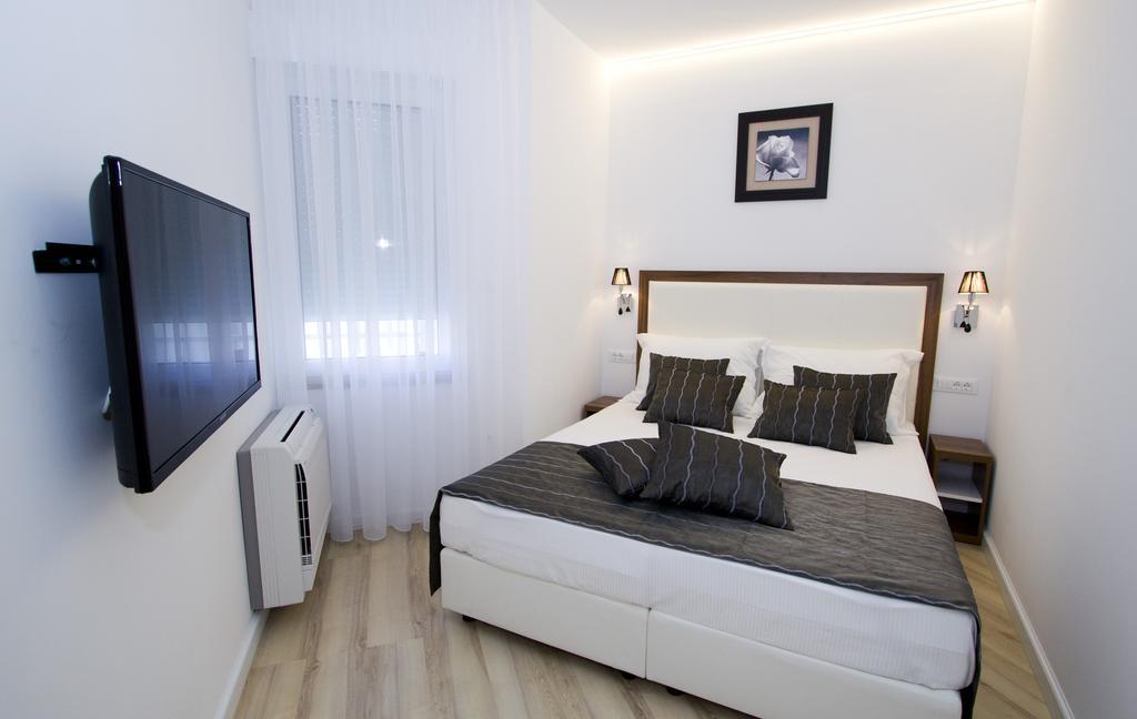 Luxury Apartment สปลิท ภายนอก รูปภาพ
